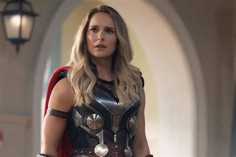 natalie portman as thor.